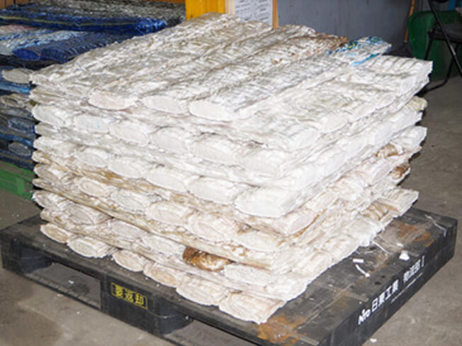 発泡スチロールを圧縮処理した写真